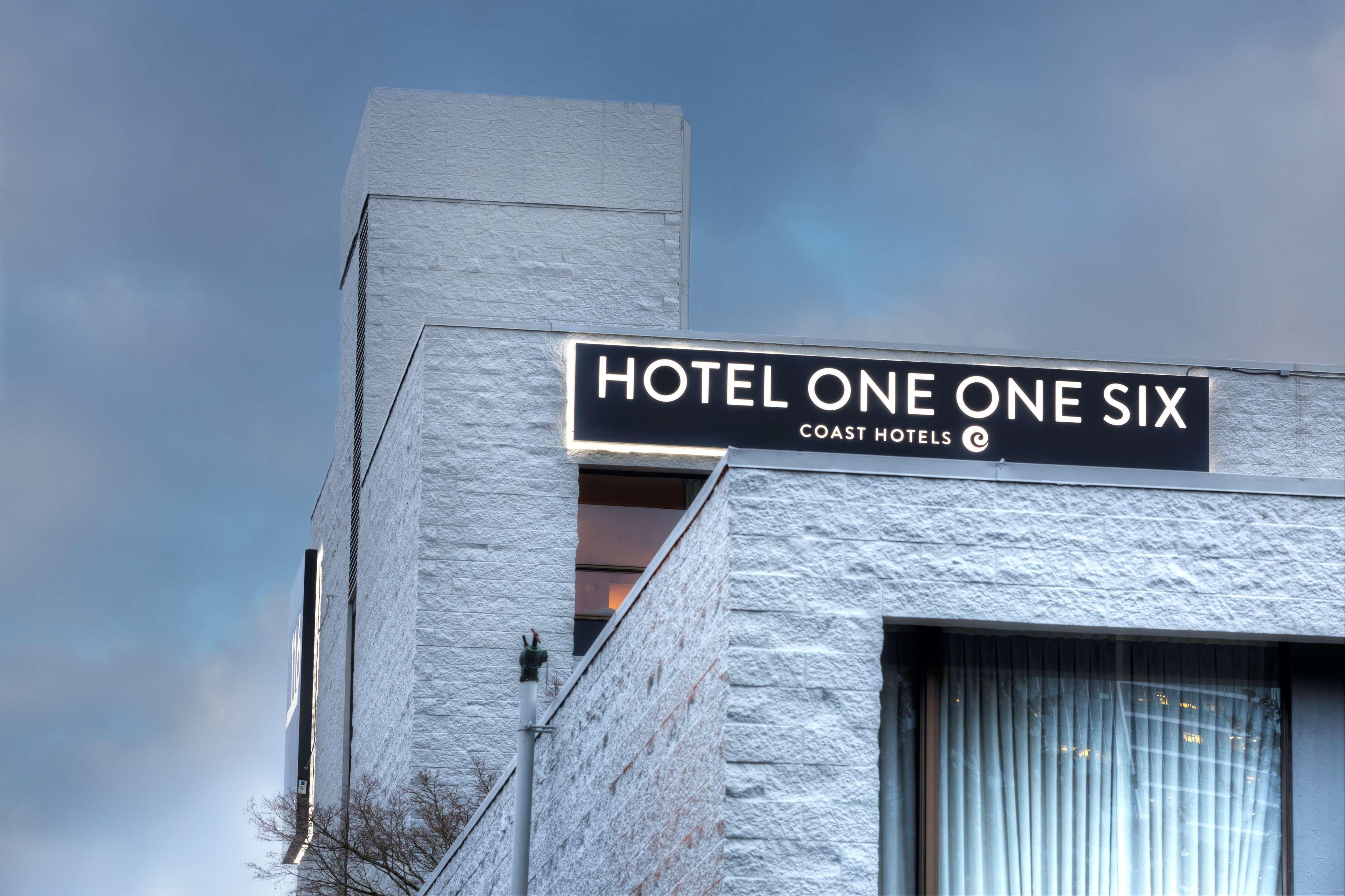 Hotel 116, A Coast Hotel Bellevue Esterno foto