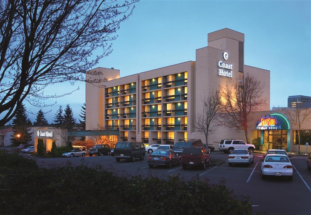Hotel 116, A Coast Hotel Bellevue Esterno foto