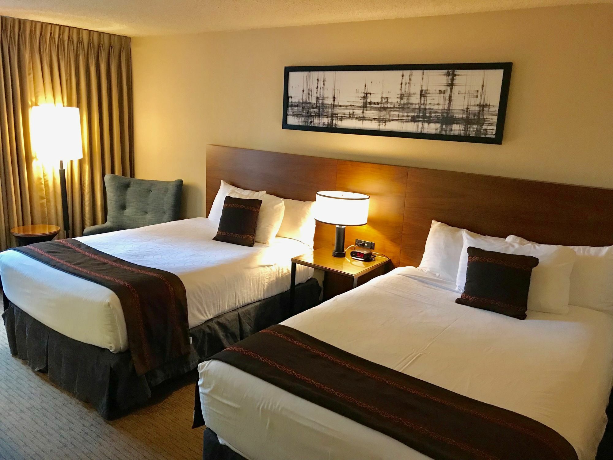 Hotel 116, A Coast Hotel Bellevue Esterno foto